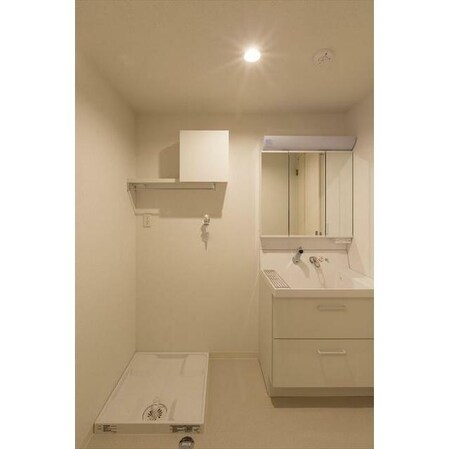 ルーチェ国立ズードの物件内観写真